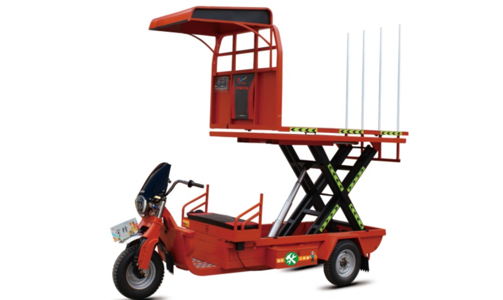 SJ-002-2平板升降車(chē)(帶簡(jiǎn)易遮陽(yáng)棚，可升高2m)